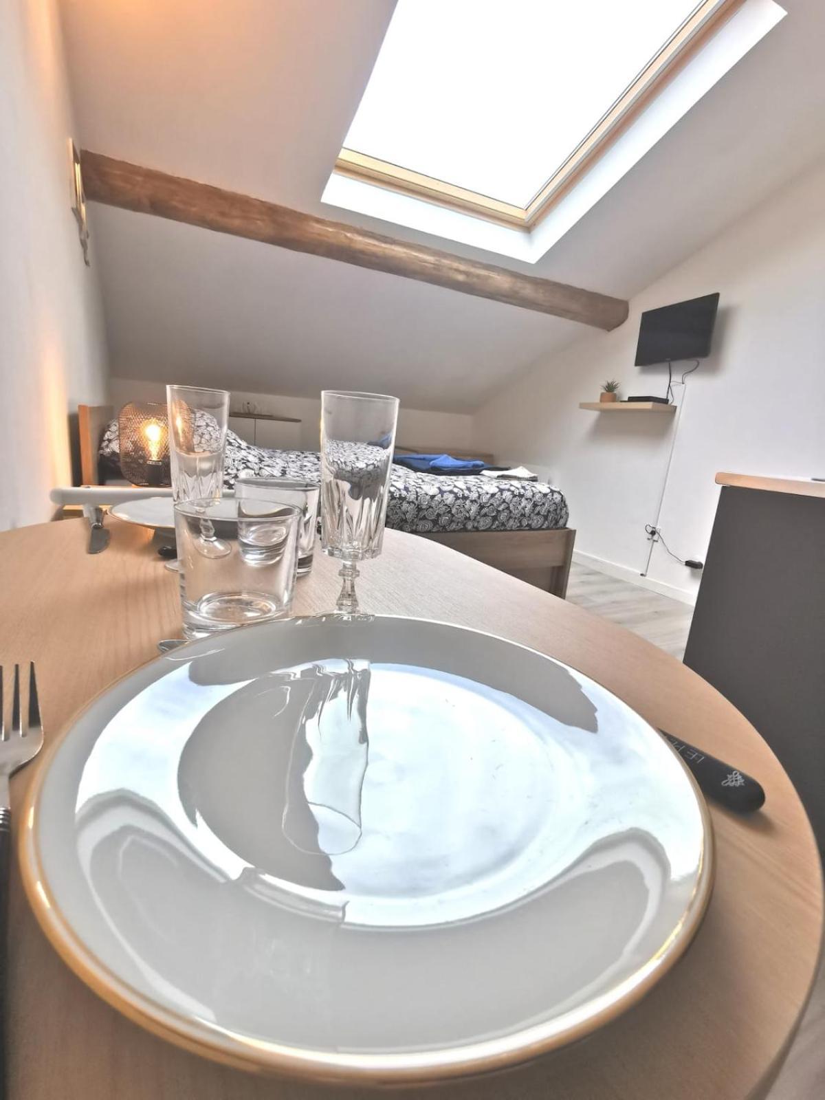 Le Nid Champenois Apartment *